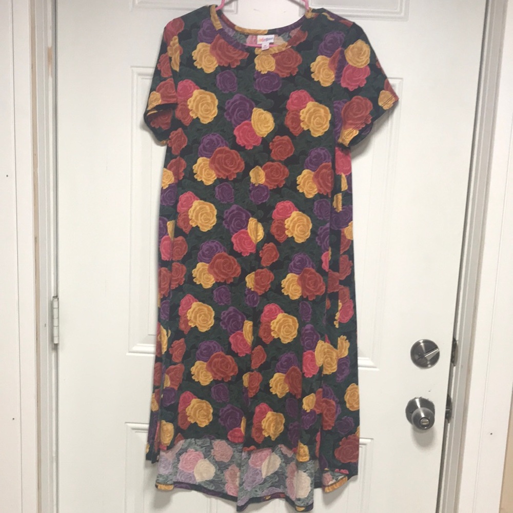 Lu La Roe Dress - Size Medium - Only wore 1 time